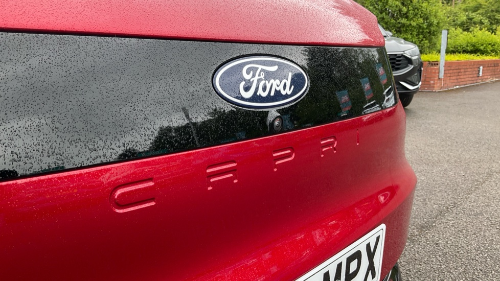 Ford Capri 250kW Premium 79kWh AWD 5dr Auto Electric Estate - Image 23