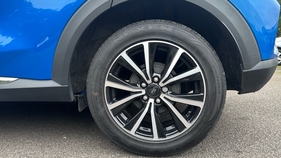 Ford Puma 1.0 EcoBoost Hybrid mHEV Titanium 5dr Petrol Hatchback - Image 7