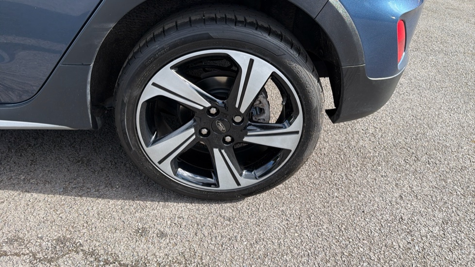 Ford Fiesta 1.0 EcoBoost Hybrid mHEV 125 Active 5dr Auto Petrol Hatchback - Image 30