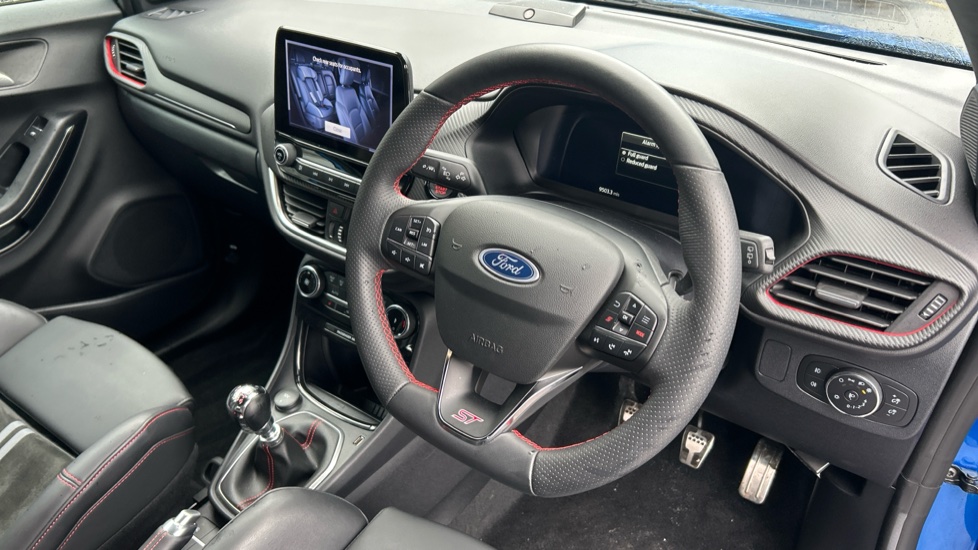Ford Puma ST 1.5 EcoBoost ST 5dr Petrol Hatchback - Image 11
