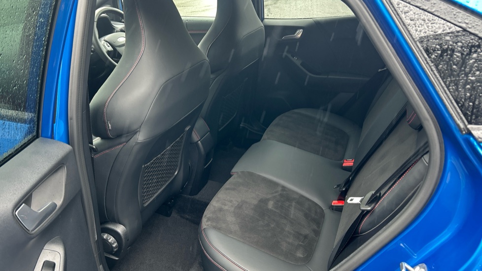 Ford Puma ST 1.5 EcoBoost ST 5dr Petrol Hatchback - Image 16