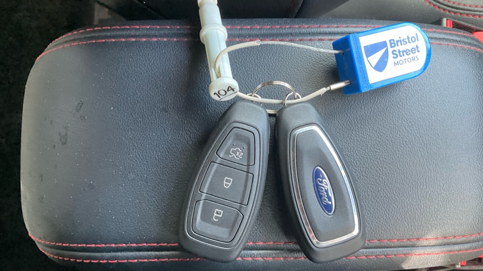 Ford Puma 1.0 EcoBoost Hybrid mHEV ST-Line X 5dr Petrol Hatchback - Image 20