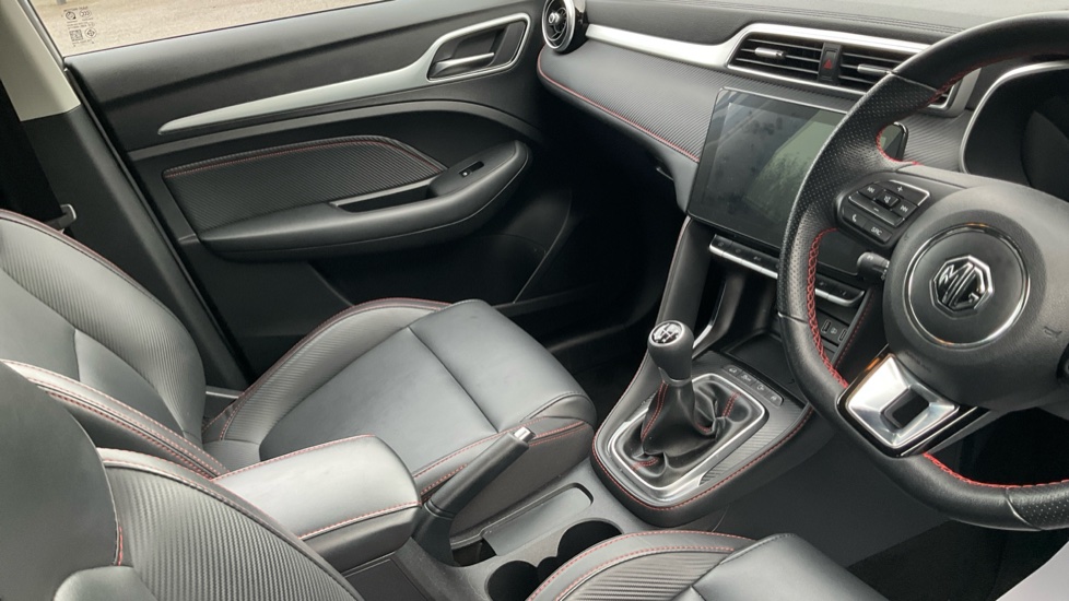 MG ZS 1.5 VTi-TECH Exclusive 5dr Petrol Hatchback - Image 14