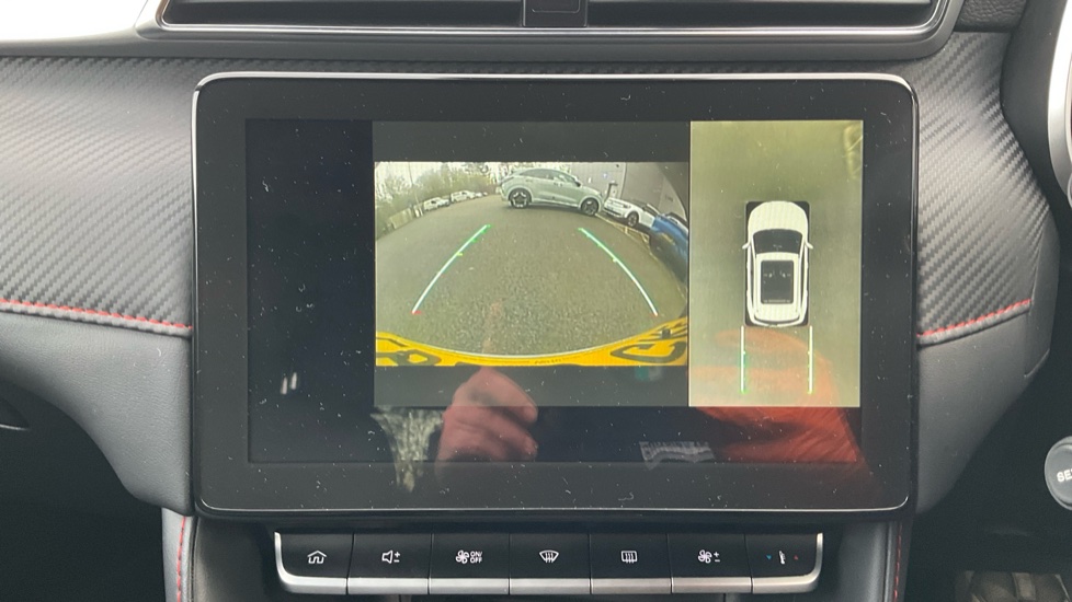 MG ZS 1.5 VTi-TECH Exclusive 5dr Petrol Hatchback - Image 35