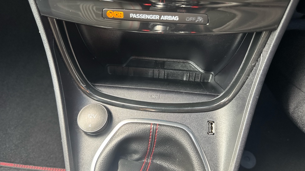 Ford Puma 1.0 EcoBoost Hybrid mHEV 155 ST-Line X 5dr Petrol Hatchback - Image 27