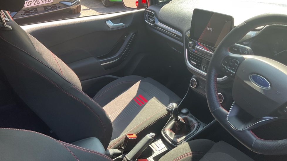 Ford Fiesta 1.0 EcoBoost Hybrid mHEV 125 ST-Line 5dr Petrol Hatchback - Image 14