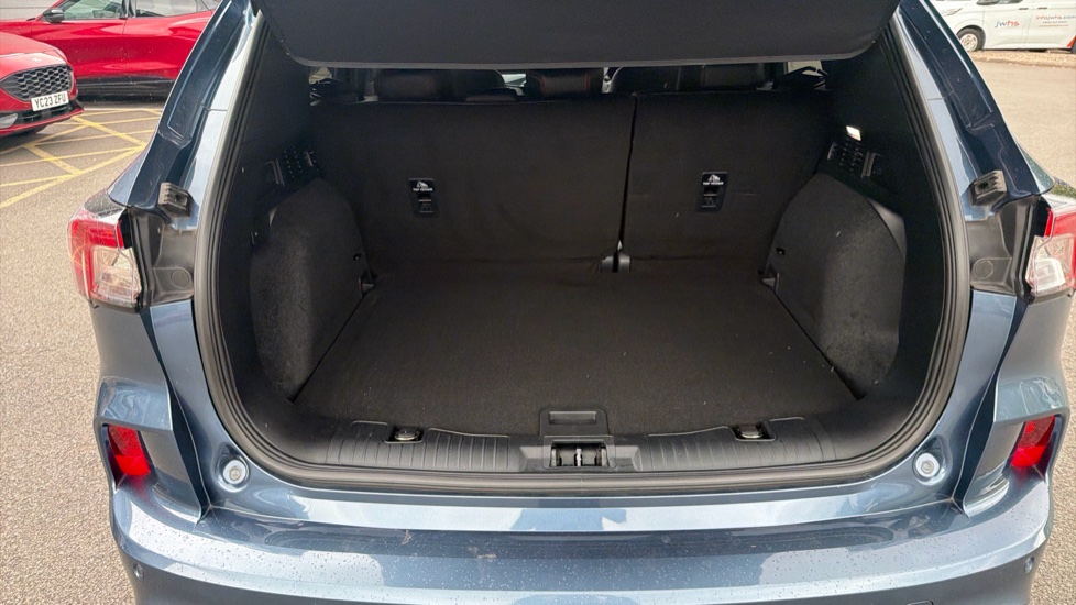 Ford Kuga 1.5 EcoBlue ST-Line X Edition 5dr Auto Diesel Estate - Image 4