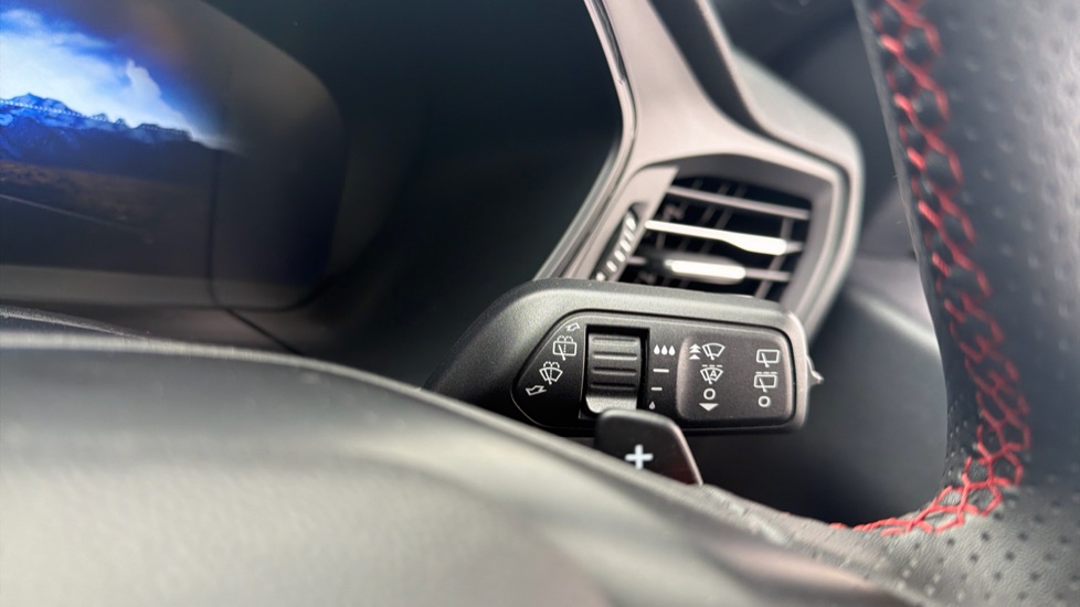 Ford Kuga 1.5 EcoBlue ST-Line X Edition 5dr Auto Diesel Estate - Image 32
