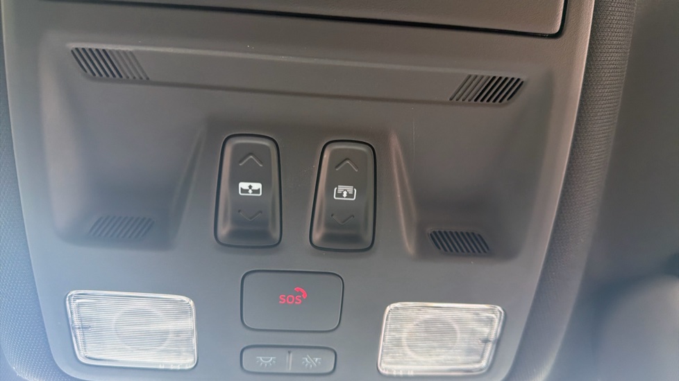 Ford Kuga 1.5 EcoBlue ST-Line X Edition 5dr Auto Diesel Estate - Image 42