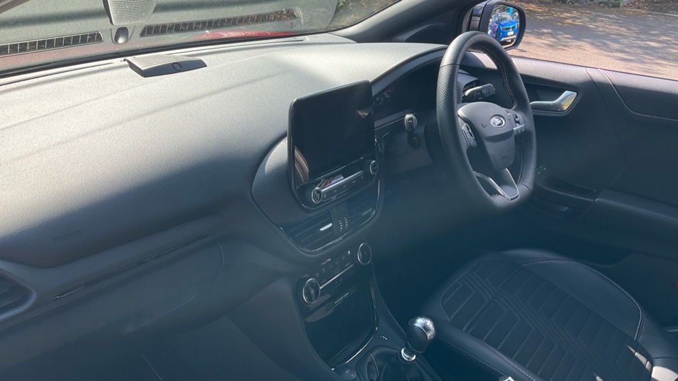 Ford Puma 1.0 EcoBoost Hybrid mHEV Vivid Ruby Edition 5dr Petrol Hatchback - Image 9
