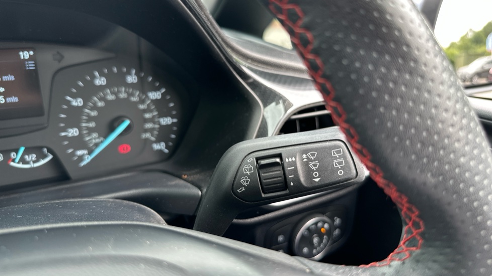 Ford Fiesta 1.0 EcoBoost Hybrid mHEV 155 ST-Line Edition 5dr Petrol Hatchback - Image 24