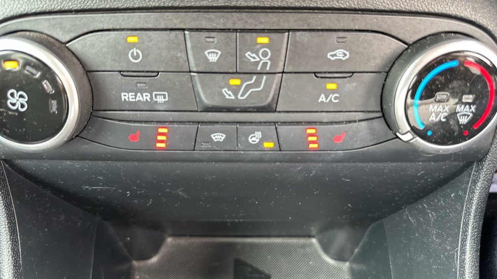 Ford Fiesta 1.0 EcoBoost Hybrid mHEV 155 ST-Line Edition 5dr Petrol Hatchback - Image 30