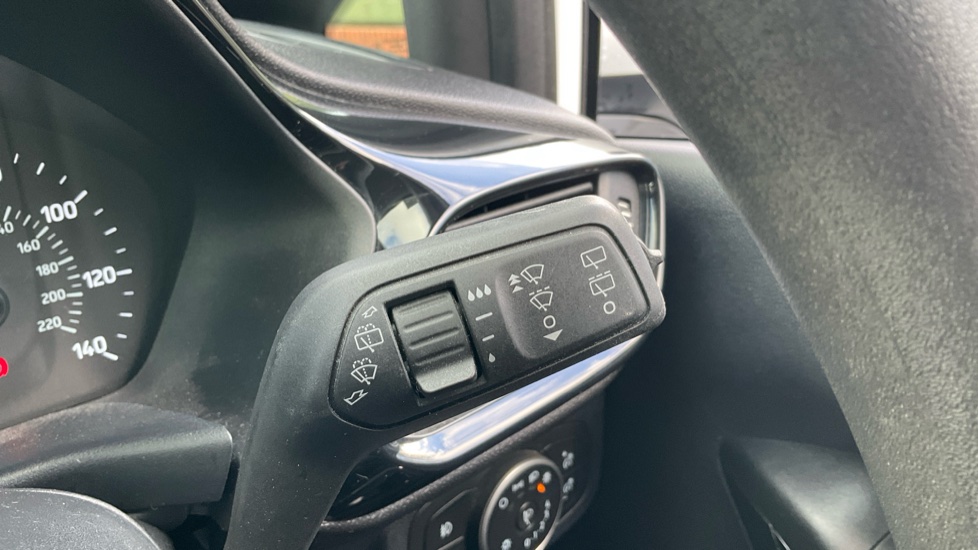 Ford Fiesta 1.0 EcoBoost Hybrid mHEV 125 Trend 5dr Petrol Hatchback - Image 32