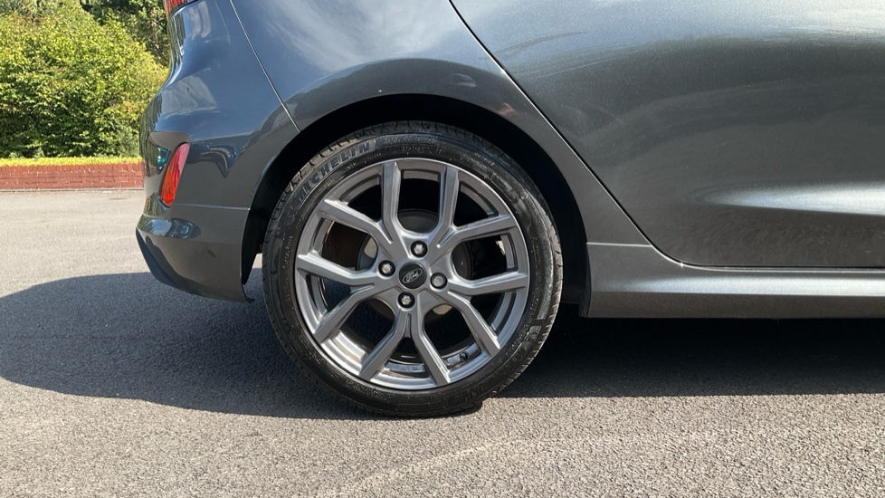 Ford Fiesta 1.0 EcoBoost ST-Line 5dr Petrol Hatchback - Image 7