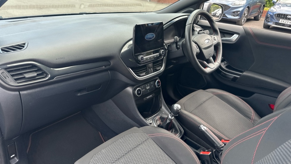 Ford Puma 1.0 EcoBoost Hybrid mHEV 155 ST-Line 5dr Petrol Hatchback - Image 9