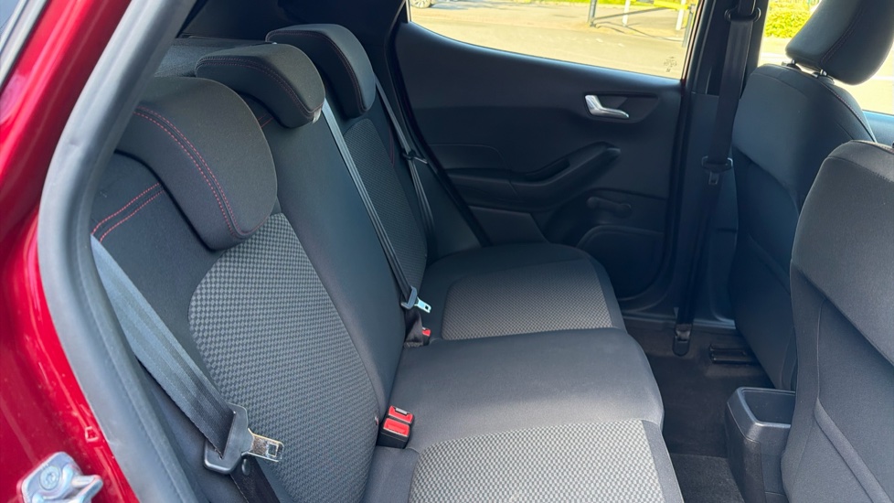 Ford Fiesta 1.0 EcoBoost 125 ST-Line 5dr Petrol Hatchback - Image 16