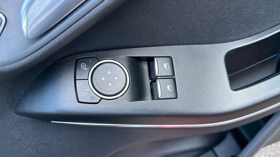 Ford Fiesta 1.0 EcoBoost 125 ST-Line 5dr Petrol Hatchback - Image 24