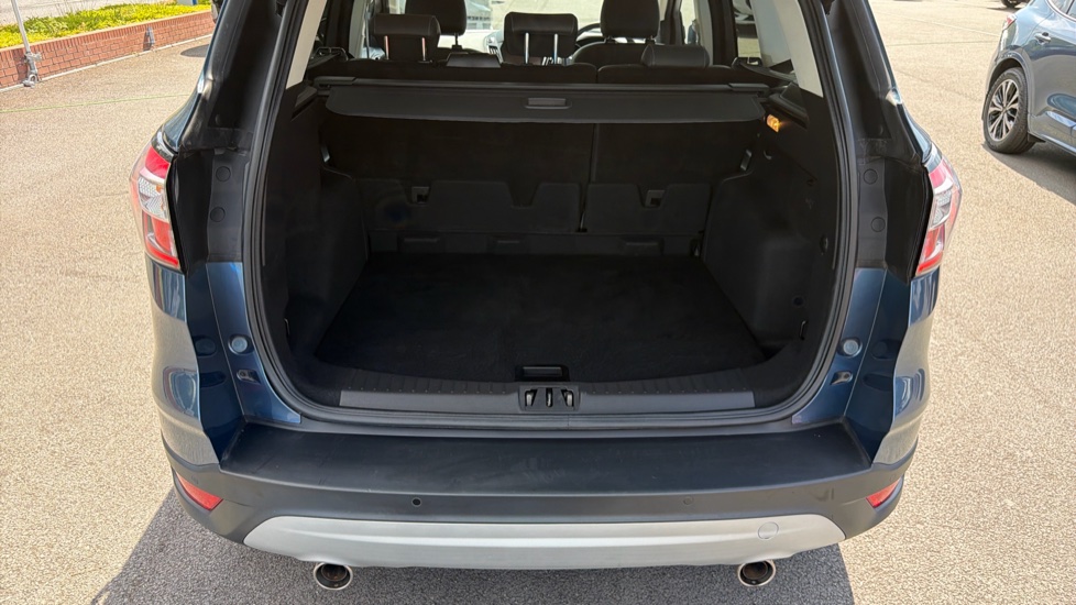 Ford Kuga 2.0 TDCi Titanium X Edition 5dr Auto 2WD Diesel Estate - Image 4