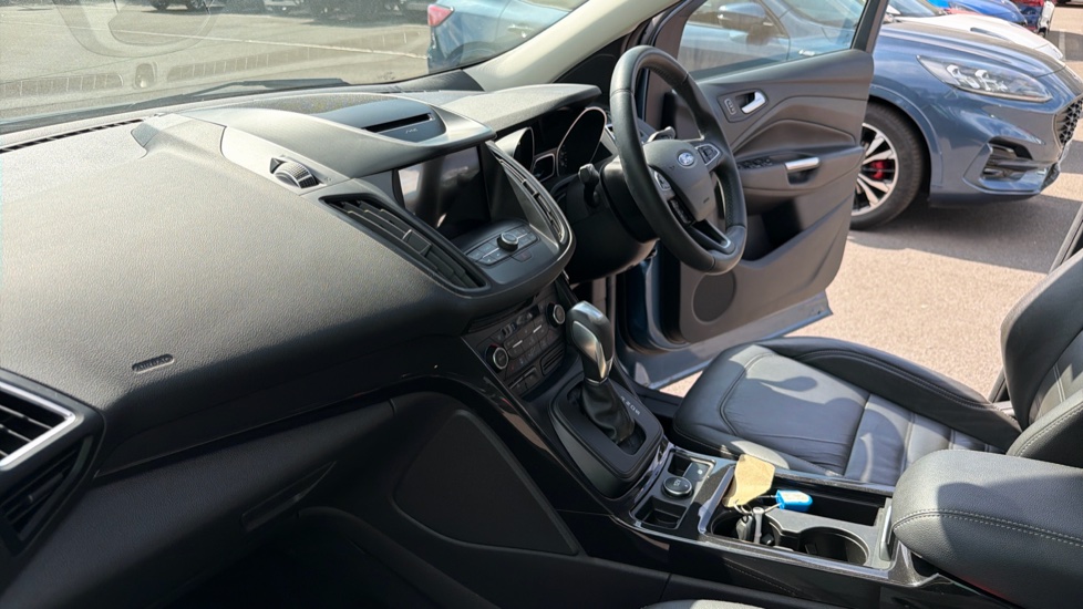Ford Kuga 2.0 TDCi Titanium X Edition 5dr Auto 2WD Diesel Estate - Image 9