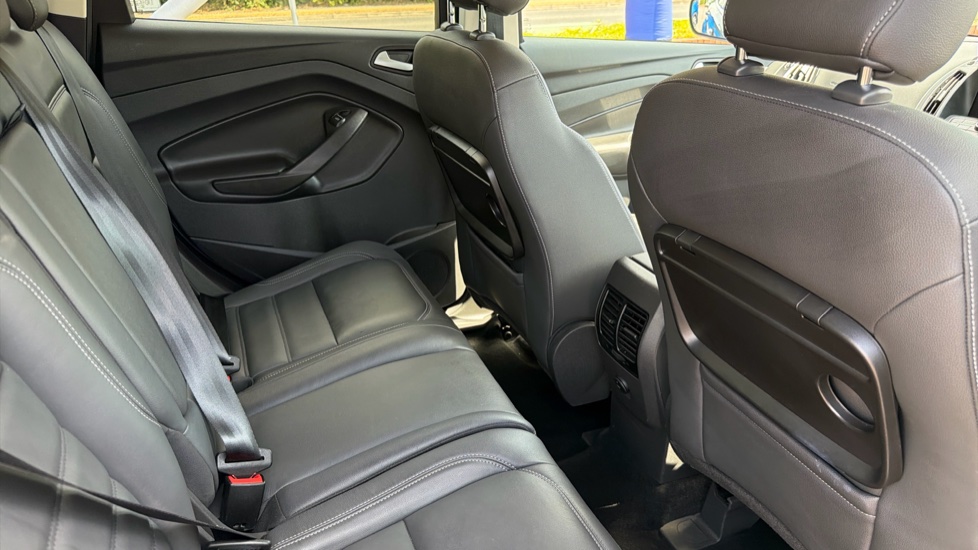 Ford Kuga 2.0 TDCi Titanium X Edition 5dr Auto 2WD Diesel Estate - Image 16