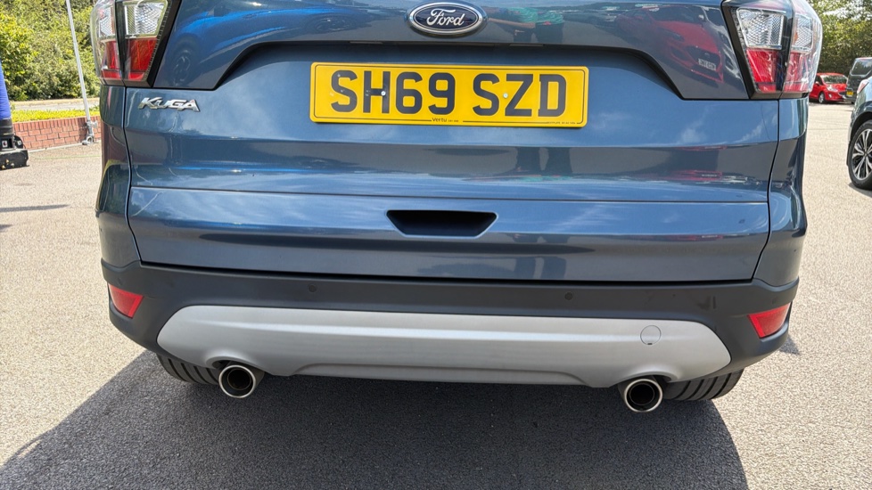 Ford Kuga 2.0 TDCi Titanium X Edition 5dr Auto 2WD Diesel Estate - Image 29