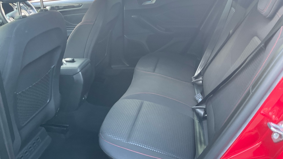 Ford Focus 1.0 EcoBoost Hybrid mHEV 125 ST-Line Edition 5dr Petrol Hatchback - Image 16