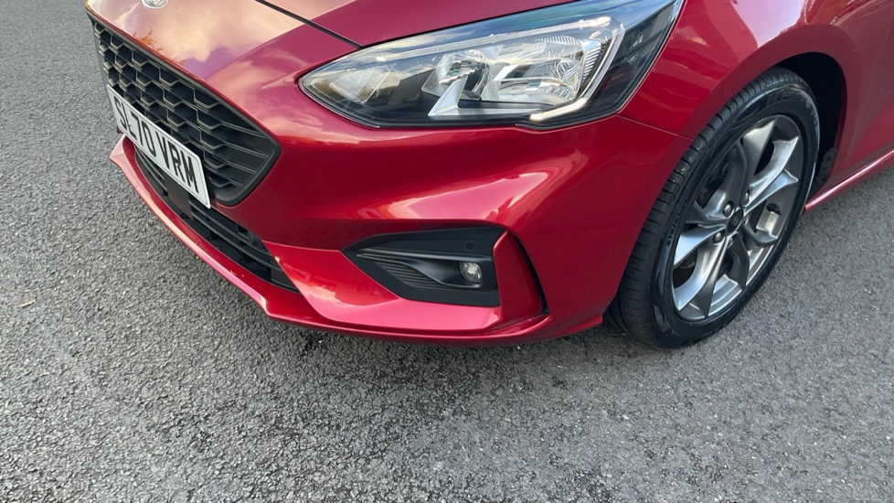 Ford Focus 1.0 EcoBoost Hybrid mHEV 125 ST-Line Edition 5dr Petrol Hatchback - Image 23