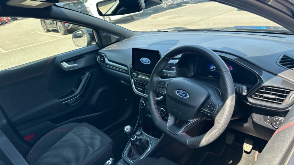 Ford Puma 1.0 EcoBoost Hybrid mHEV 155 ST-Line 5dr Petrol Hatchback - Image 11