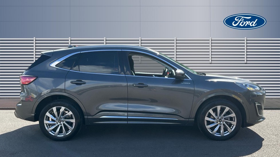 Ford Kuga 2.5 FHEV Vignale 5dr CVT Hybrid Estate - Image 5
