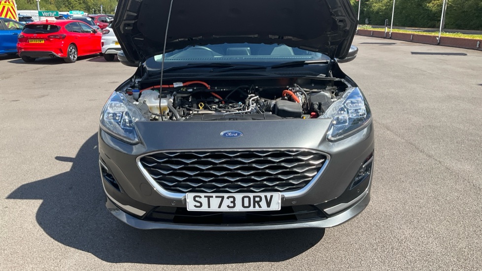 Ford Kuga 2.5 FHEV Vignale 5dr CVT Hybrid Estate - Image 8