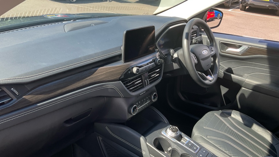 Ford Kuga 2.5 FHEV Vignale 5dr CVT Hybrid Estate - Image 9
