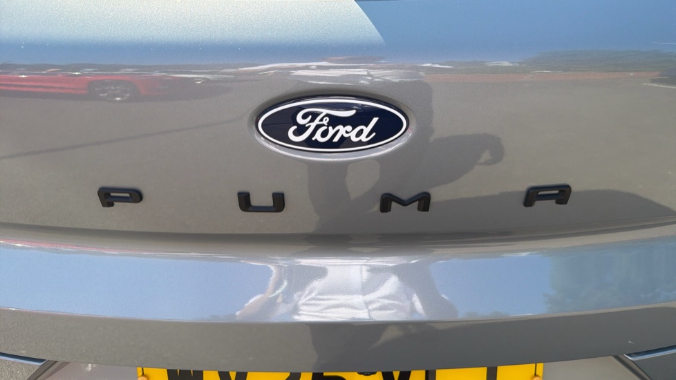 Ford Puma 1.0 EcoBoost Hybrid mHEV Titanium 5dr DCT Petrol Hatchback - Image 34