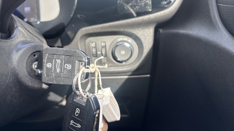 Vauxhall Corsa 1.2 GS 5dr Petrol Hatchback - Image 33