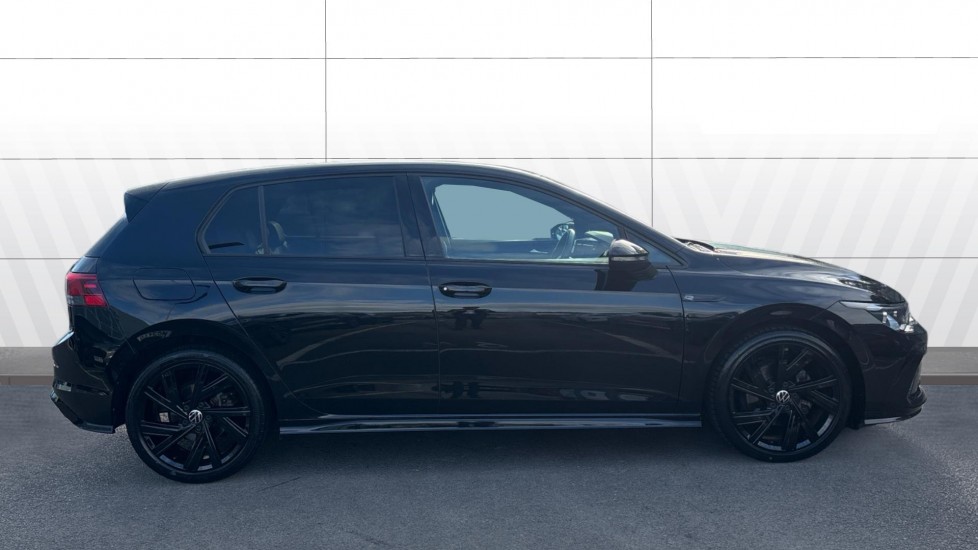 Volkswagen Golf 1.5 eTSI 150 Black Edition 5dr DSG Petrol Hatchback - Image 5