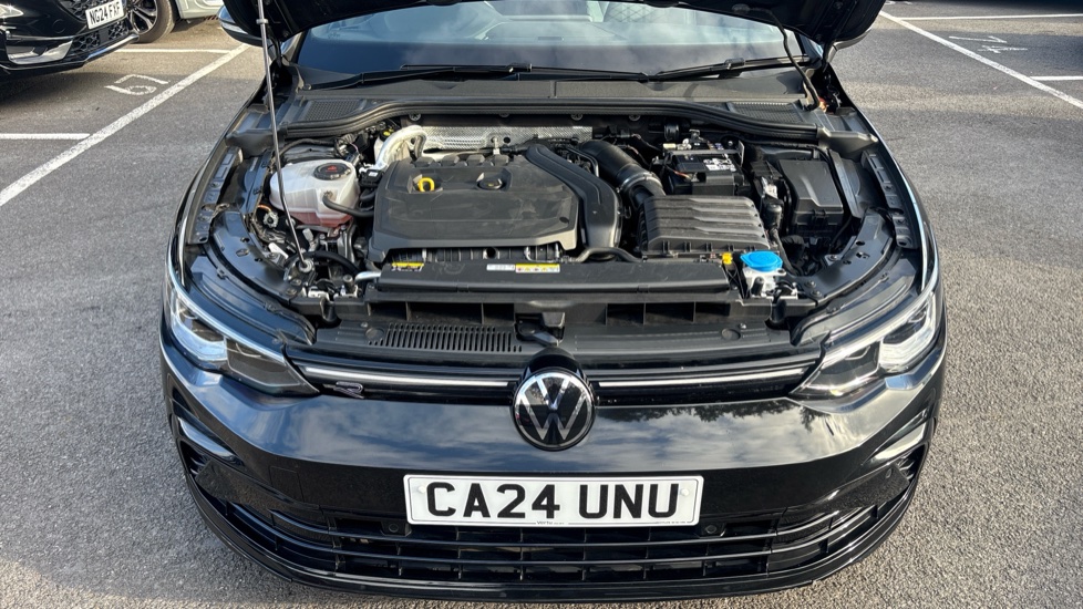 Volkswagen Golf 1.5 eTSI 150 Black Edition 5dr DSG Petrol Hatchback - Image 8