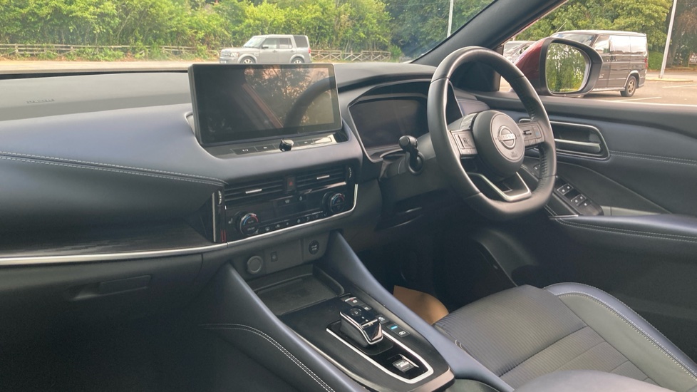 Nissan Qashqai 1.5 E-Power Tekna 5dr Auto Hybrid Hatchback - Image 9