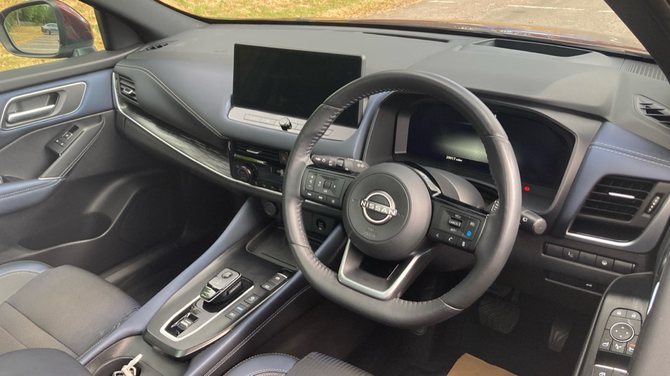Nissan Qashqai 1.5 E-Power Tekna 5dr Auto Hybrid Hatchback - Image 11