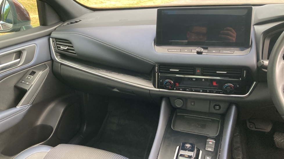 Nissan Qashqai 1.5 E-Power Tekna 5dr Auto Hybrid Hatchback - Image 14