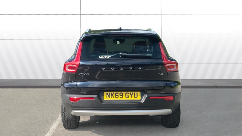 Volvo XC40 1.5 T3 [163] Momentum 5dr Petrol Estate - Image 6
