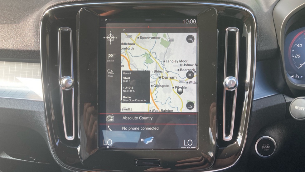 Volvo XC40 1.5 T3 [163] Momentum 5dr Petrol Estate - Image 30