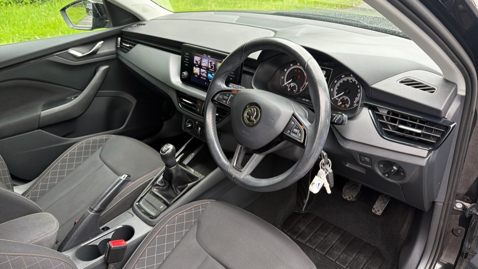 Skoda Kamiq 1.0 TSI SE 5dr Petrol Hatchback - Image 11