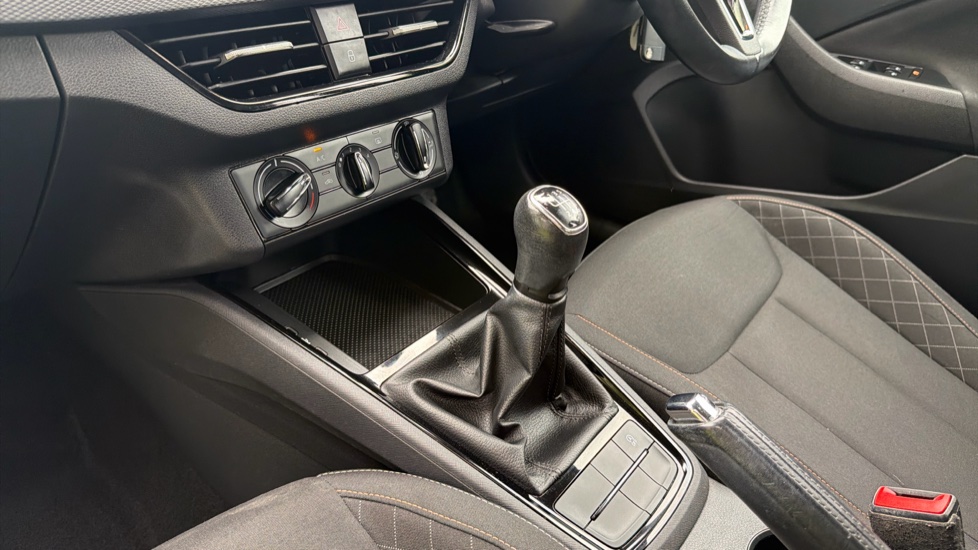 Skoda Kamiq 1.0 TSI SE 5dr Petrol Hatchback - Image 13