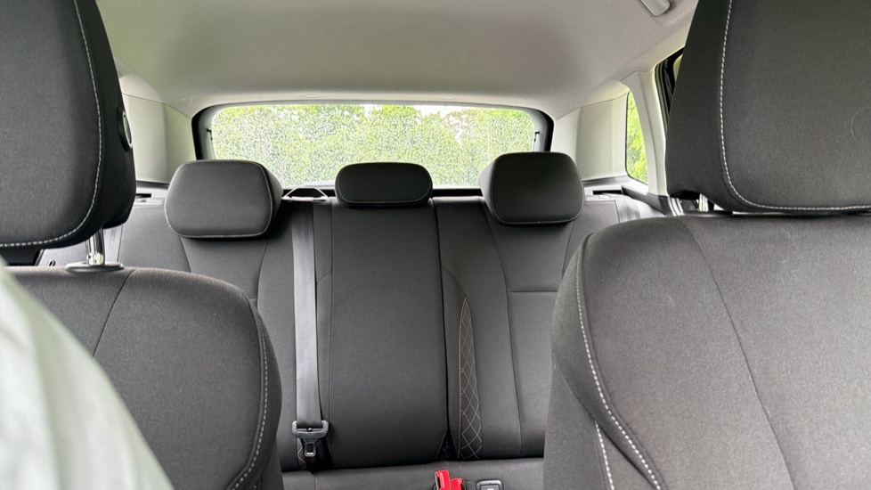 Skoda Kamiq 1.0 TSI SE 5dr Petrol Hatchback - Image 15