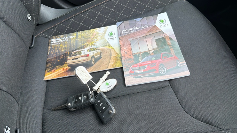 Skoda Kamiq 1.0 TSI SE 5dr Petrol Hatchback - Image 19