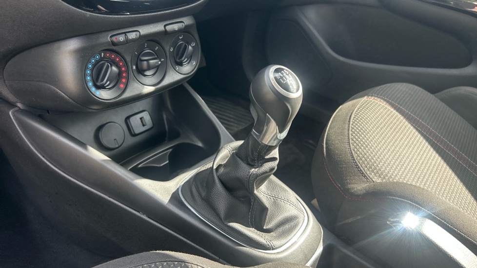 Vauxhall Corsa 1.4 [75] Griffin 3dr Petrol Hatchback - Image 13