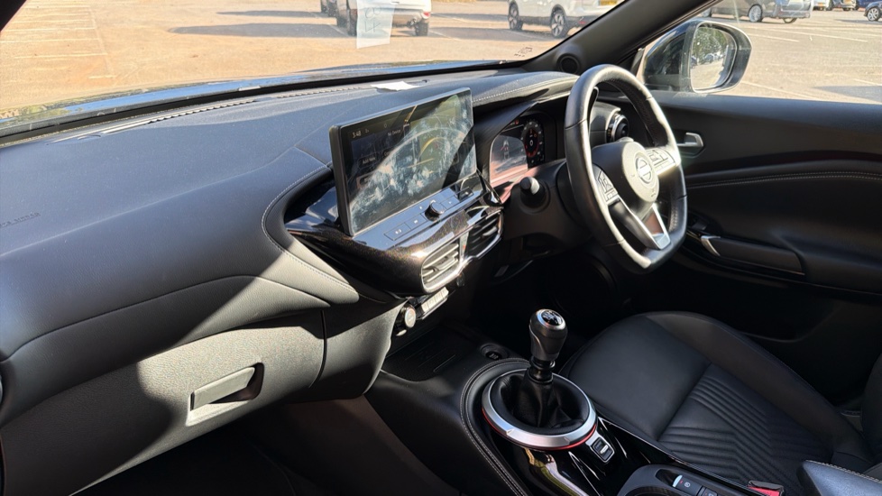 Nissan Juke 1.0 DiG-T Tekna 5dr Petrol Hatchback - Image 9