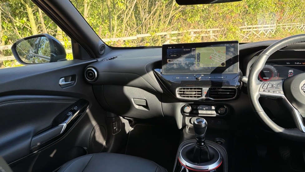 Nissan Juke 1.0 DiG-T Tekna 5dr Petrol Hatchback - Image 14