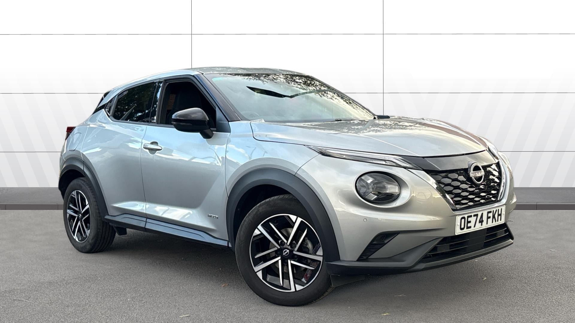 Nissan Juke listing photo