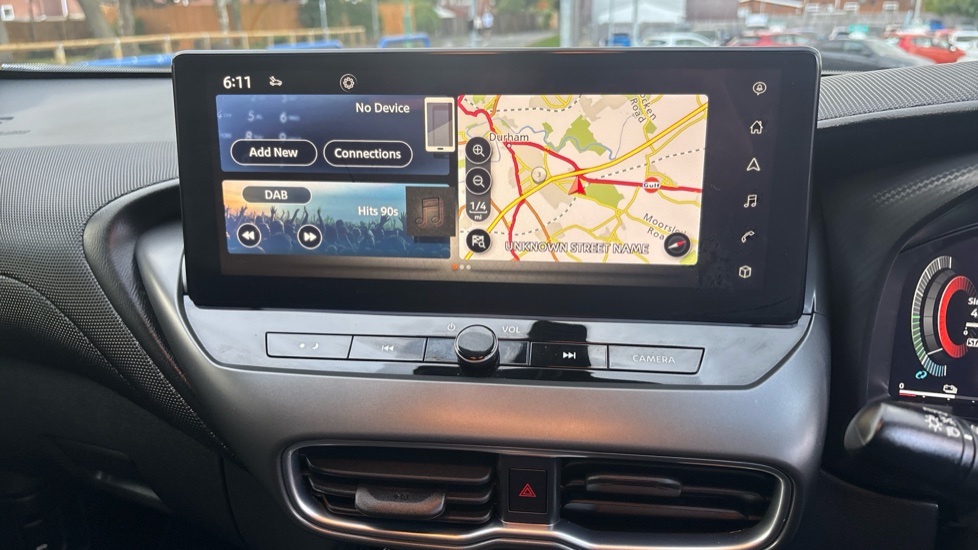 Nissan Juke 1.6 Hybrid N-Connecta 5dr Auto Hybrid Hatchback - Image 12
