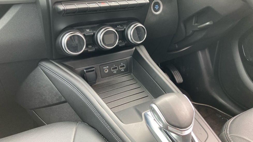 Renault Zoe 80kW i Iconic R110 50kWh 5dr Auto Electric Hatchback - Image 13